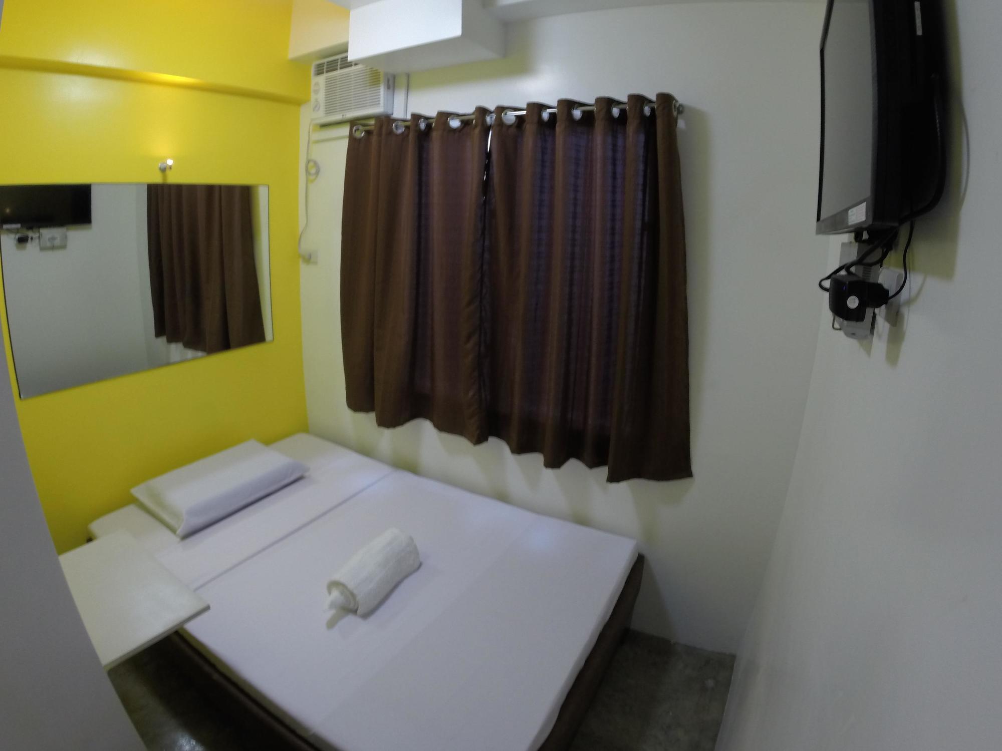G-Galyx Inn Hotel Cagayan de Oro Exteriör bild