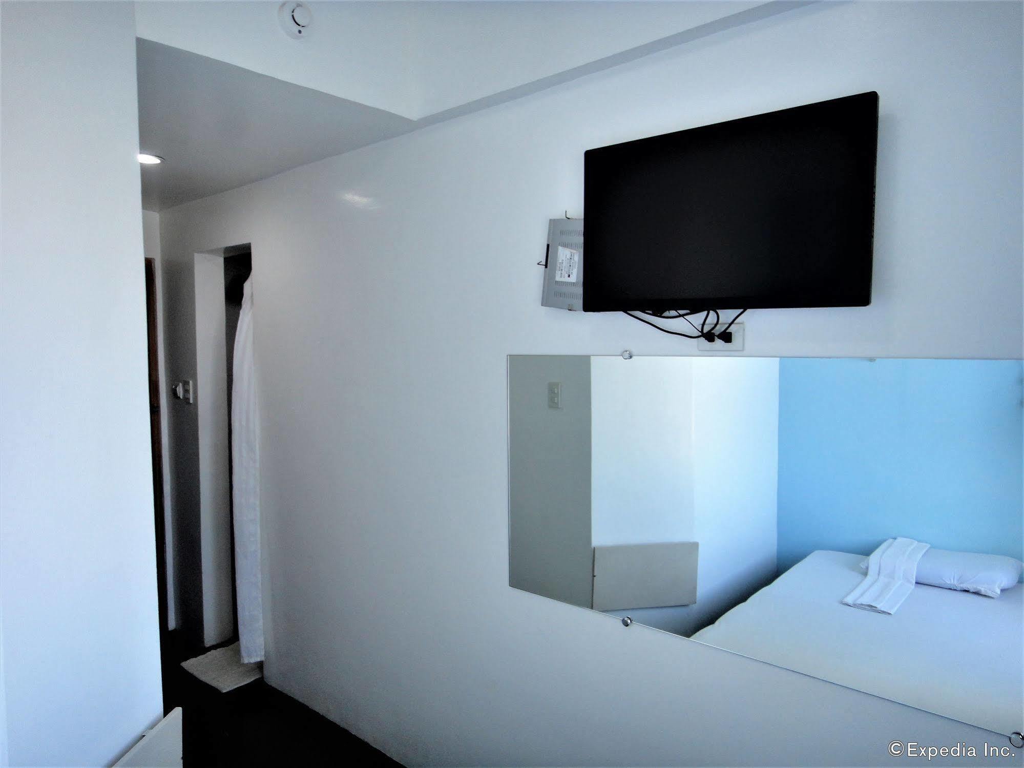 G-Galyx Inn Hotel Cagayan de Oro Exteriör bild
