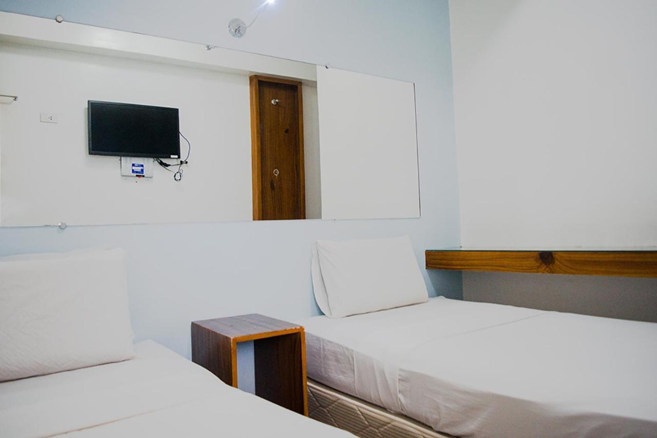 G-Galyx Inn Hotel Cagayan de Oro Rum bild