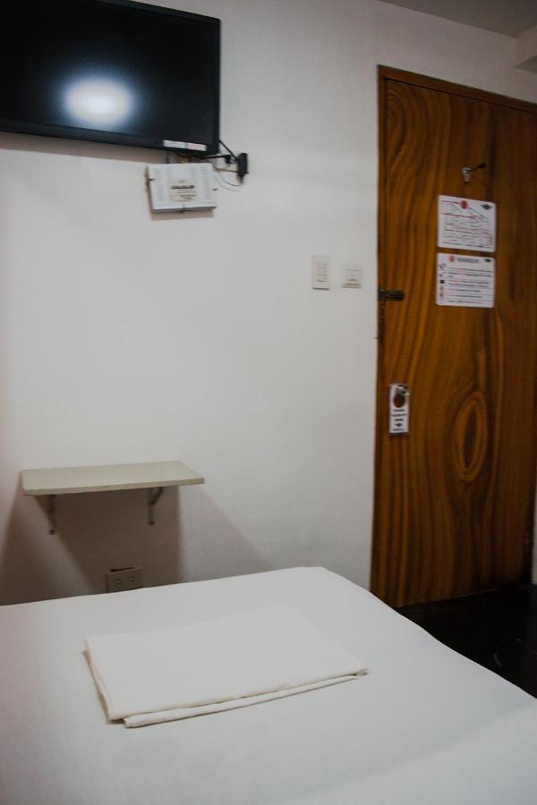 G-Galyx Inn Hotel Cagayan de Oro Rum bild